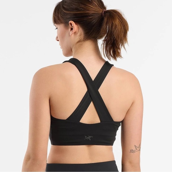 Arc'teryx Tops - ARCTERYX Soira Woman’s Long Line Sports Bra